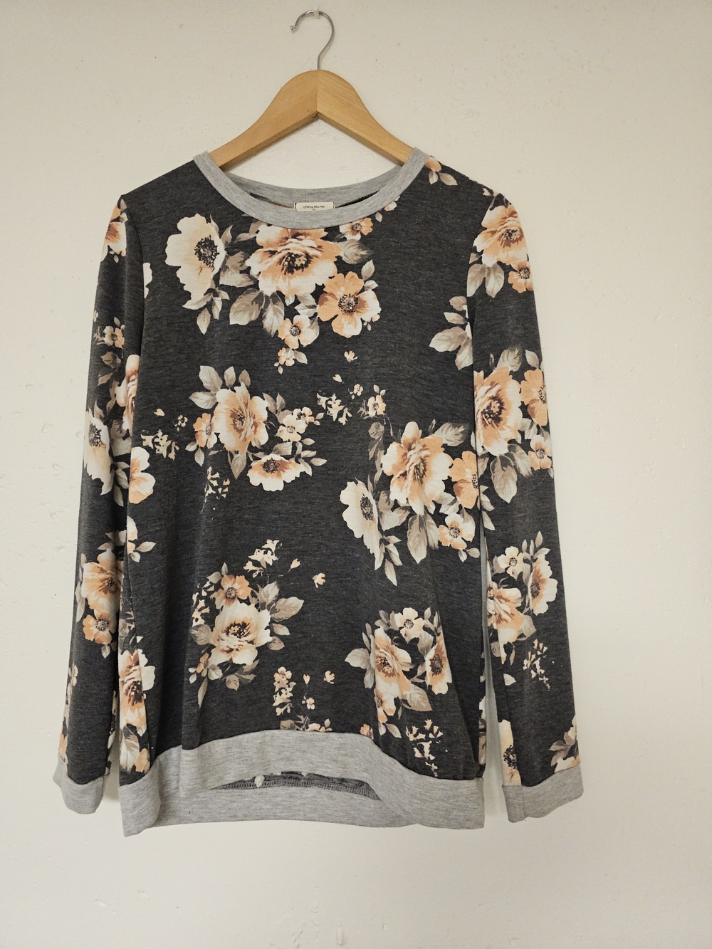 12 Pm By Mon Ami Charcoal and Peach Floral Crewneck Long Sleeve Shirt.